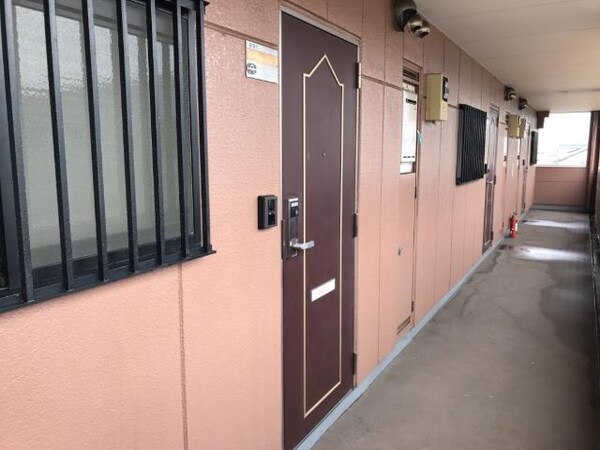 玄関(玄関)