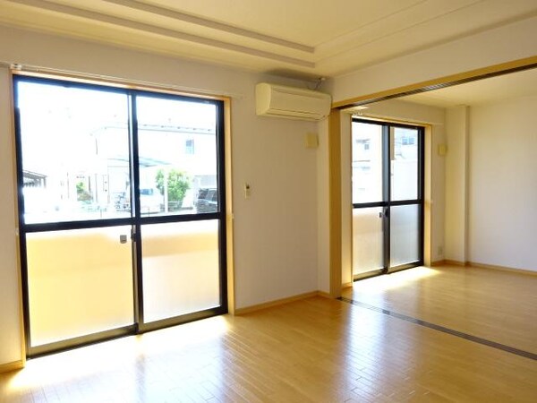 居室(リビング)