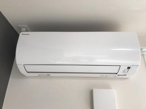 建物設備(エアコン)