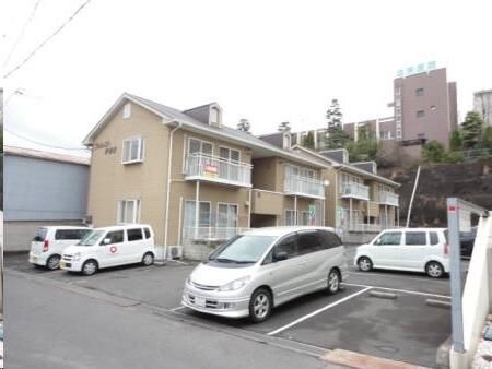 フォレスト伊勢丘　Ａ棟外観写真