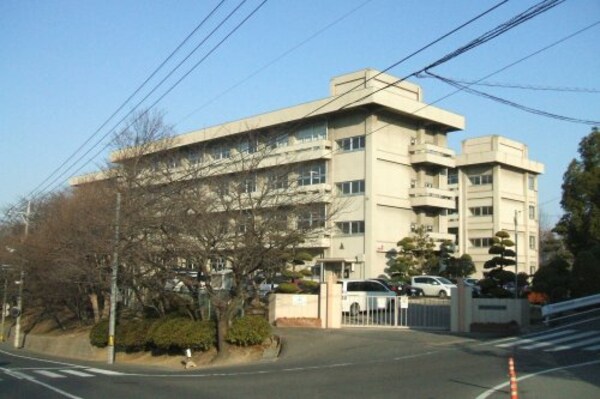 周辺環境(福山市立伊勢丘小学校 1317m)
