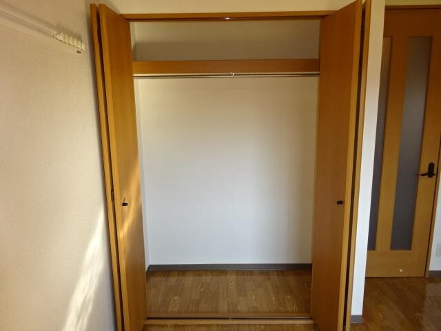 物件内観写真11　(クローゼット)