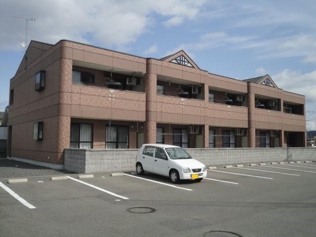 サンパレス