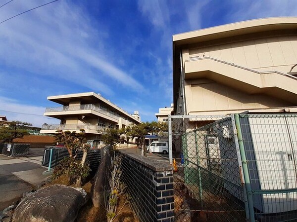 周辺環境(引野小学校まで600m)