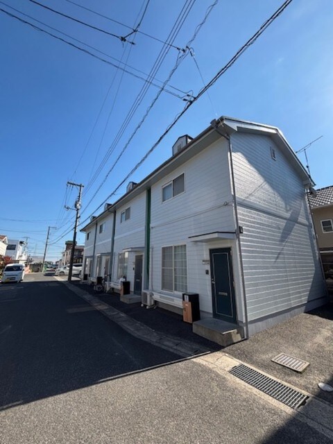 物件外観写真2　