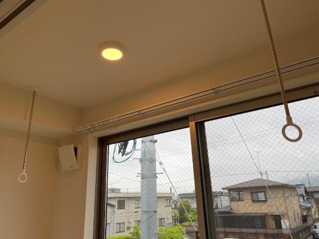 物件内観写真28　(室内物干し（イメージ）)