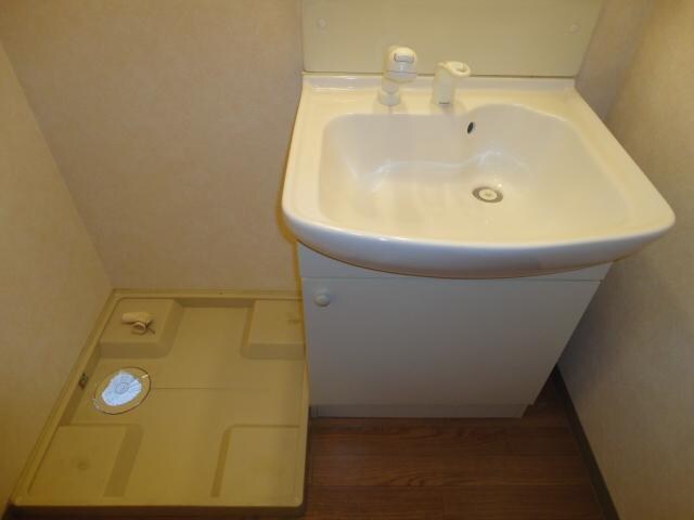 物件内観写真13　(洗髪洗面化粧台)