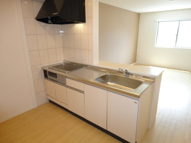 物件内観写真13　(システムキッチン)