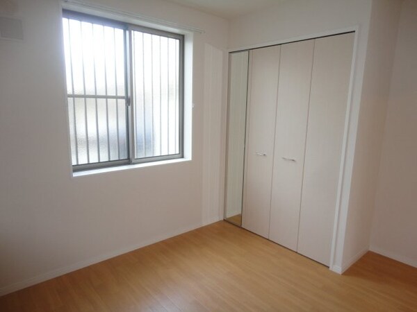 内装他(洋室（5.8帖）)