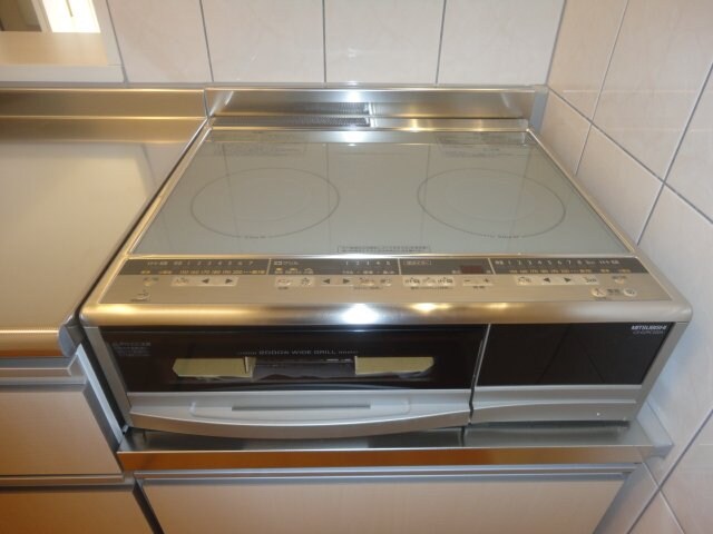 物件内観写真11　(IHクッキングヒーター)
