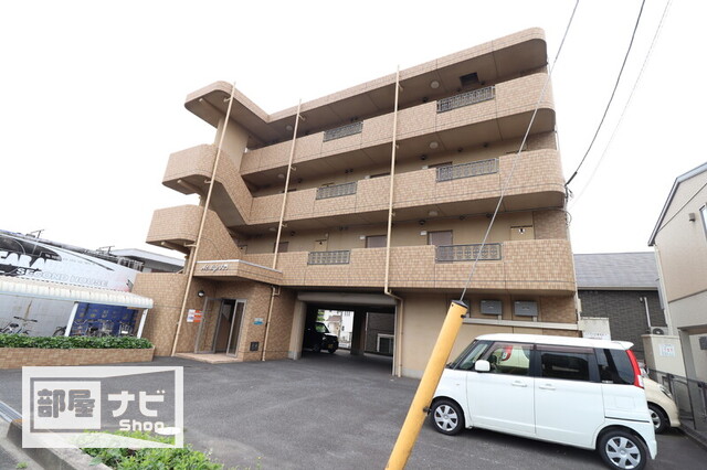 AT.LIFE大門
