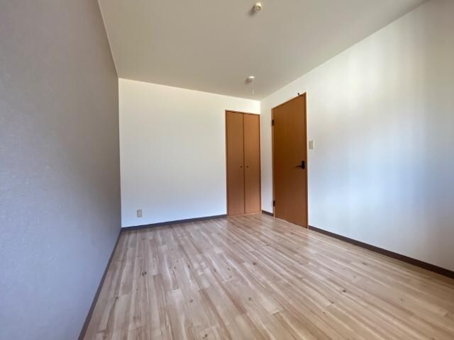 物件内観写真5　(洋室（イメージ）)