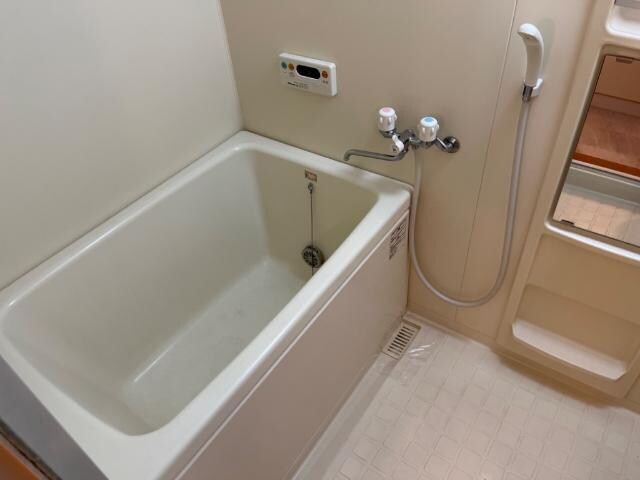 物件内観写真9　(バス（イメージ）)