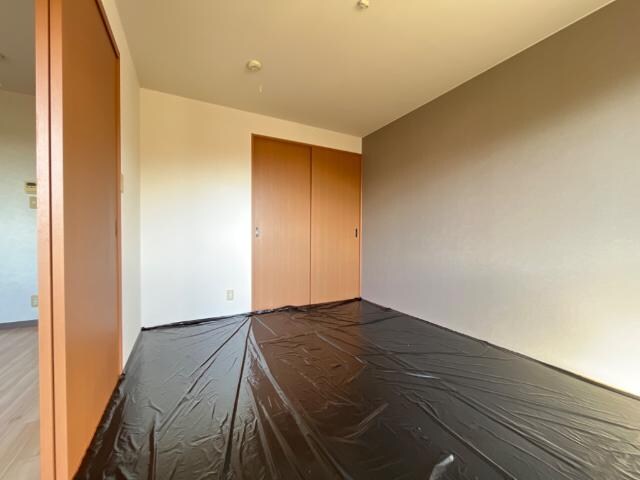 物件内観写真11　(和室を洋室へリフォーム（イメージ）)