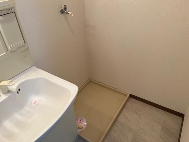 物件内観写真14　(洗濯機置場（イメージ）)