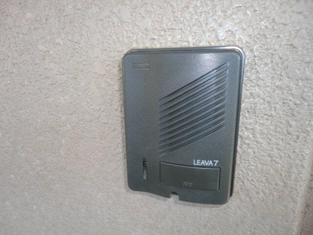 物件内観写真21　(テレビインターホンへ交換)