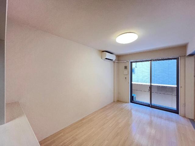 物件内観写真9　(リビング)