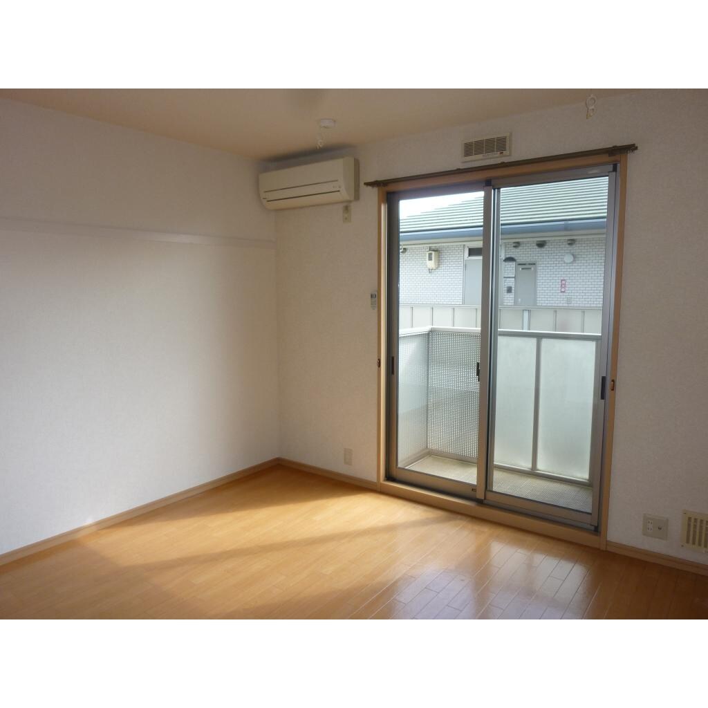 物件内観写真2　(洋室)