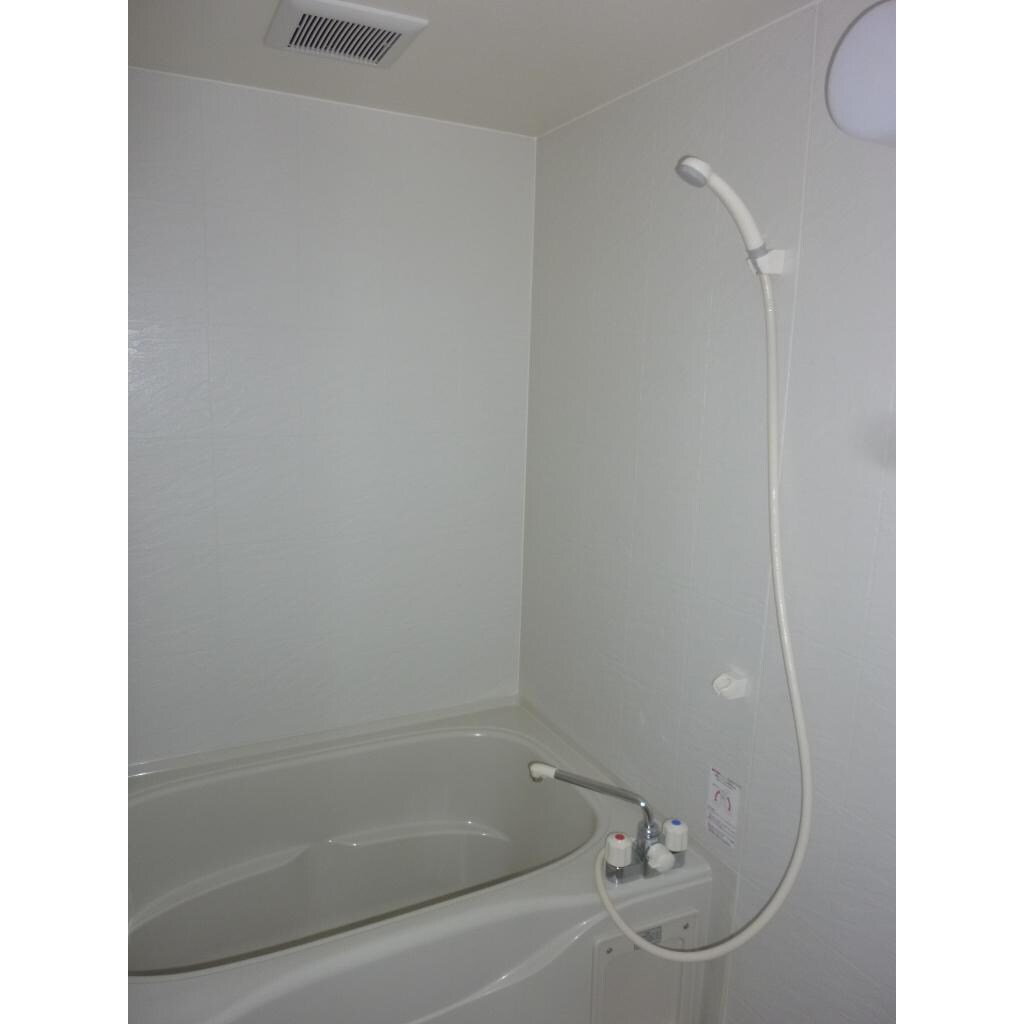 物件内観写真5　(風呂)