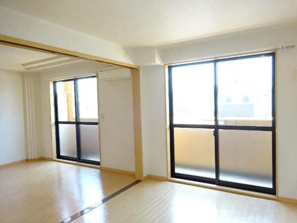 内装他(洋室(6.1帖))