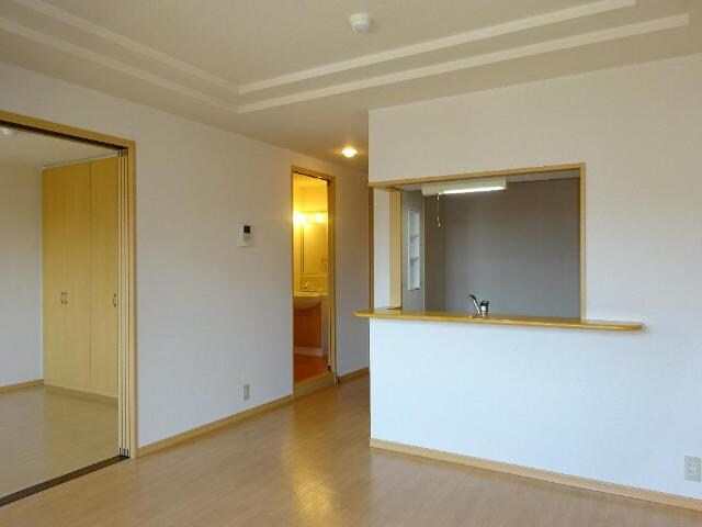 物件内観写真11　(リビング)