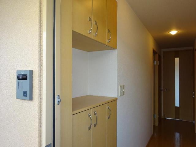 物件内観写真21　(玄関)