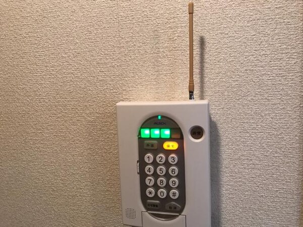 内装他(セキュリティ)