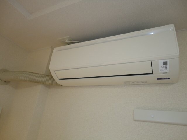 物件内観写真15　(エアコン)