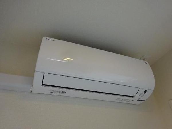 建物設備(エアコン)