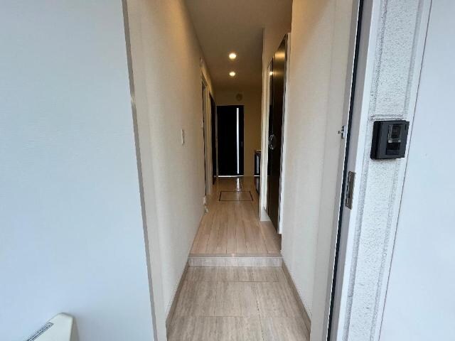 物件内観写真26　(玄関)