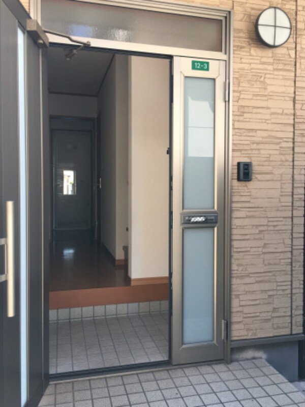 玄関