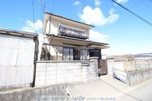 神村　石岡貸家外観写真