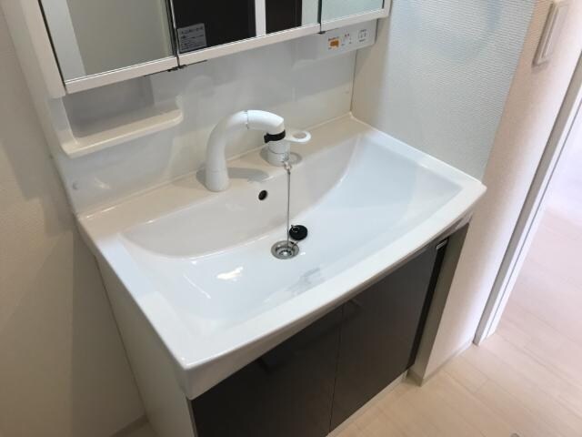 物件内観写真23　(洗面)