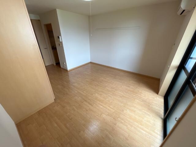 物件内観写真21　(洋室)