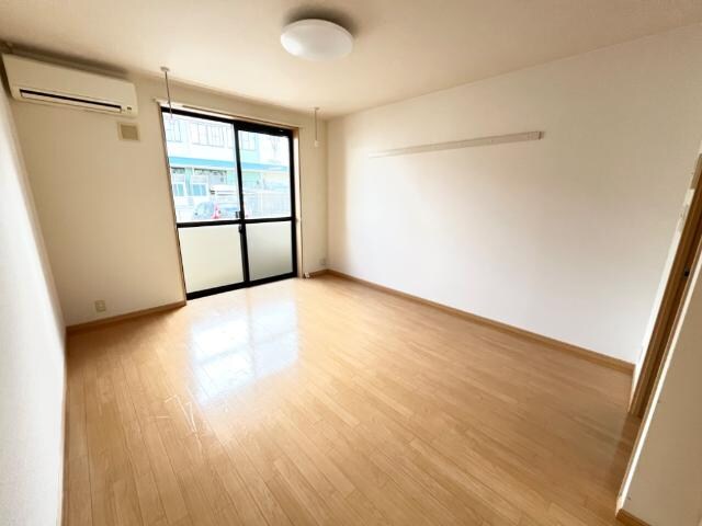 物件内観写真20　(洋室)