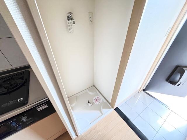 物件内観写真21　(洗濯機置場)