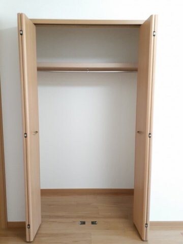 物件内観写真14　(こまごまとしたものを収納できそうですね)