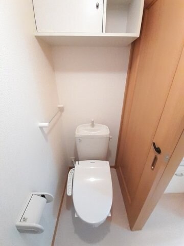 物件内観写真16　(落ち着いたトイレです)