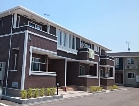 物件外観写真1　(建物外観を気になさる方へ、見た目の良い物件です)