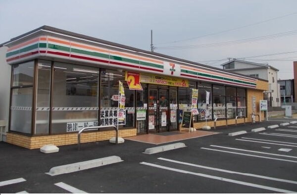 周辺環境(セブンイレブン太田上町店さんまで550m)