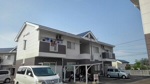 プラドール邦Ｂ外観写真