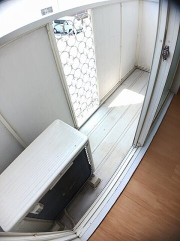 物件内観写真18　(バルコニーがあります)