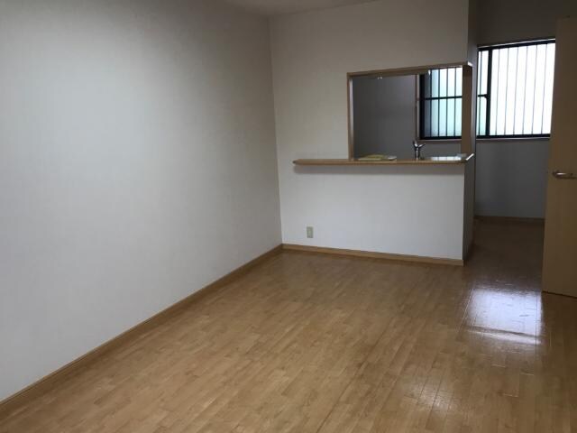 物件内観写真8　(リビング)