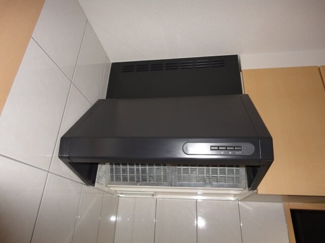 物件内観写真13　(換気扇)