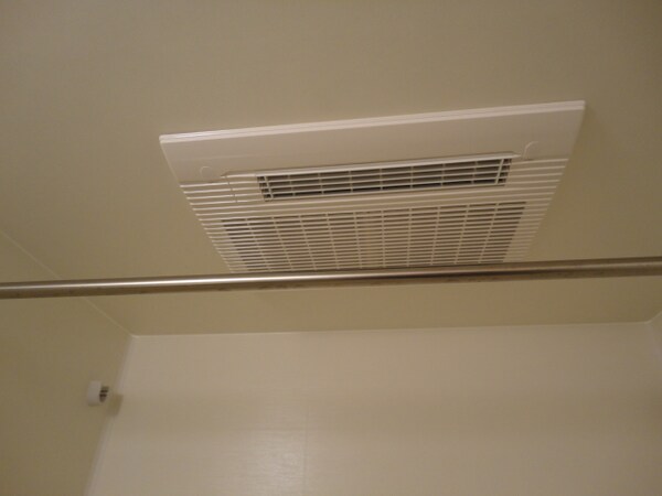 建物設備(浴室乾燥機)