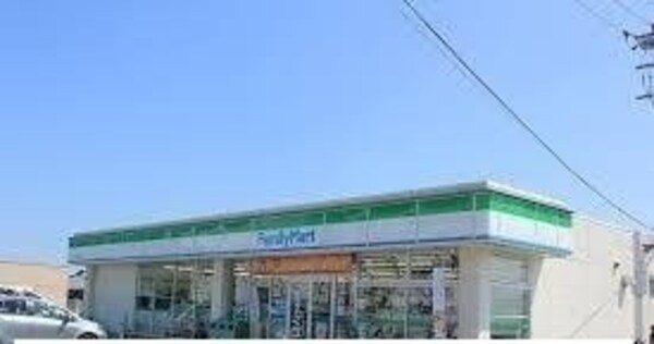 周辺環境(ファミリーマート高松元山店さんまで600m)