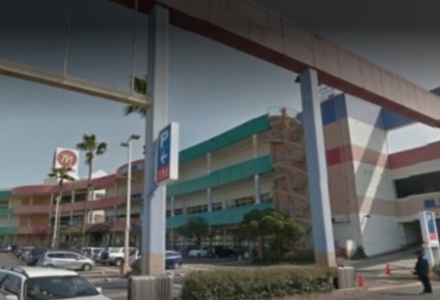 物件外観写真4　(マルナカパワーシティＡ棟 341m)