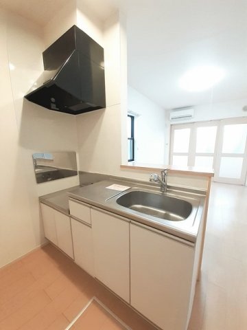 物件内観写真10　(キッチンでお料理をお楽しみください)