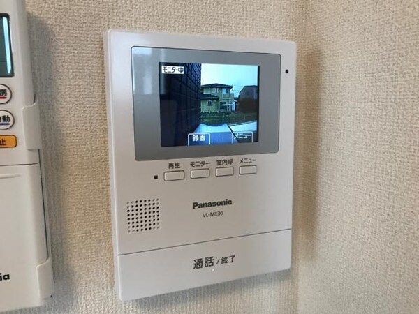 内装他(カメラ付インターホン)