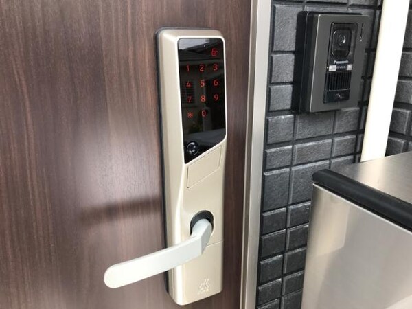 玄関(電子錠)